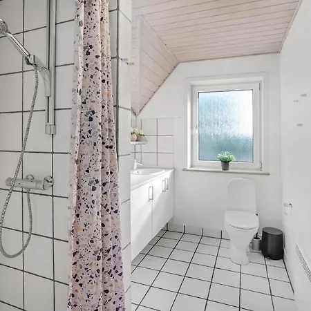 April Prázdninový dům